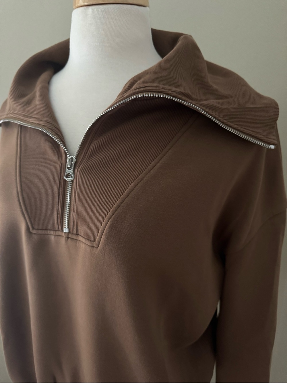 Varley Catherine Half-Zip Double Soft Pullover • Size Large • Golden Bronze - Picture 2 of 7